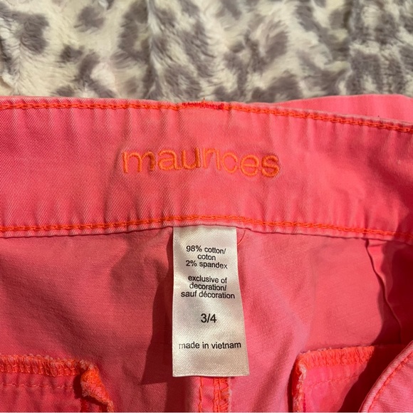 Womens Maurices Light Neon Pink Shorts Size 3/4 - Picture 5 of 9